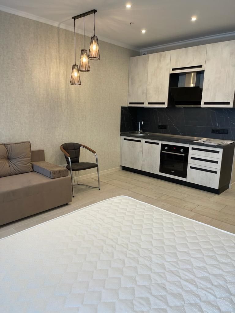 לבירורים והזמנות<br>  052-9681834 